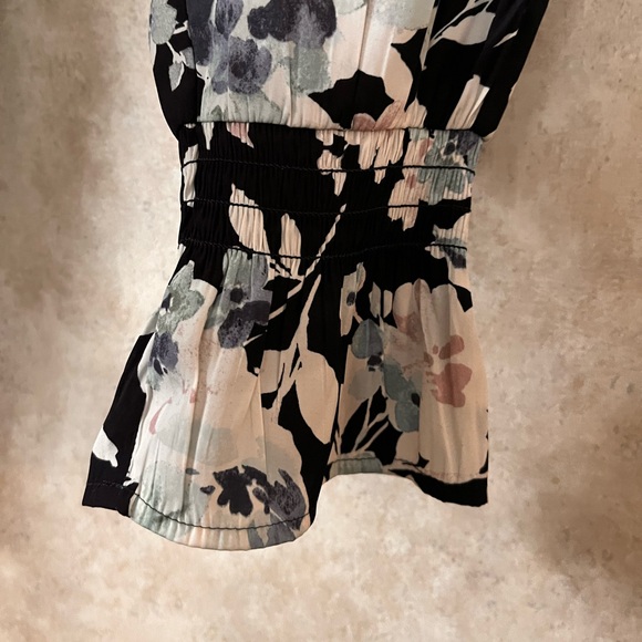 J Jill Cold Shoulder Floral Shirt - Picture 3 of 6